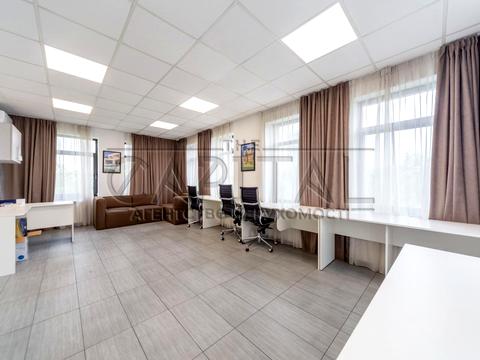 коммерческая по адресу Столичне шосе, 3