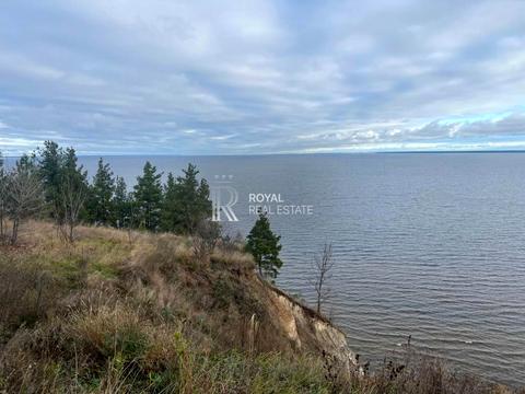 ділянка за адресою Набережно-Дніпровська вул.