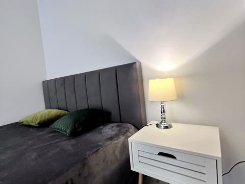 квартира за адресою Володимира Великого вул., 9