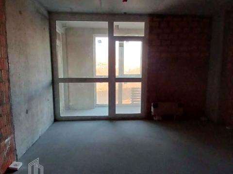 квартира за адресою Зарічна вул., 8