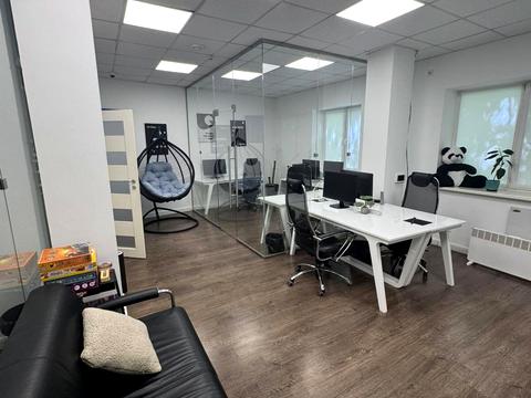 комерційна за адресою Київ, Василя Тютюнника вул. (Анрі Барбюса), 5-А/1