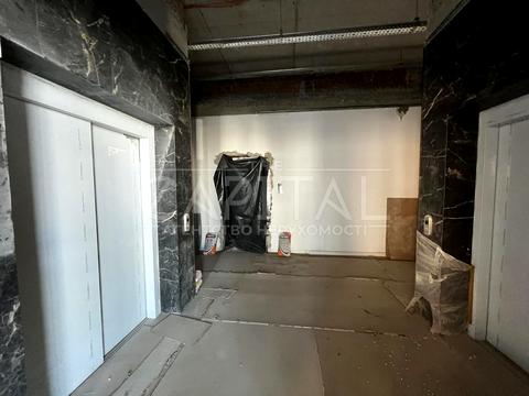 комерційна за адресою Олександра Мишуги вул., 2