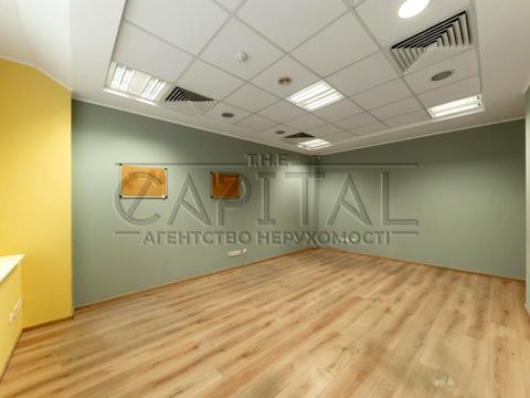 комерційна за адресою Київ, Полтавська вул., 94