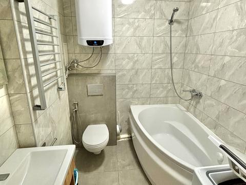 квартира за адресою Михайла Максимовича вул. (Онуфрія Трутенка), 32-Б