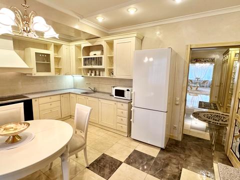 квартира по адресу Кропивницкого ул., 8