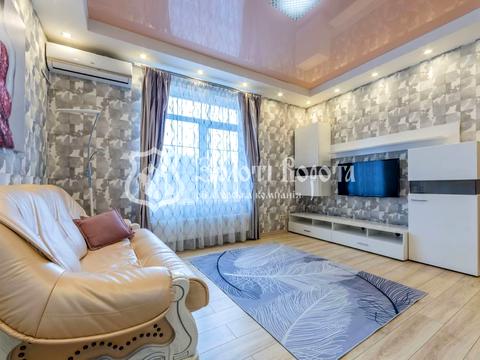 квартира за адресою Дмитра Луценка вул. (Крейсера "Аврора"), 12