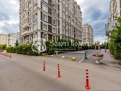 квартира за адресою Дмитра Луценка вул. (Крейсера "Аврора"), 12