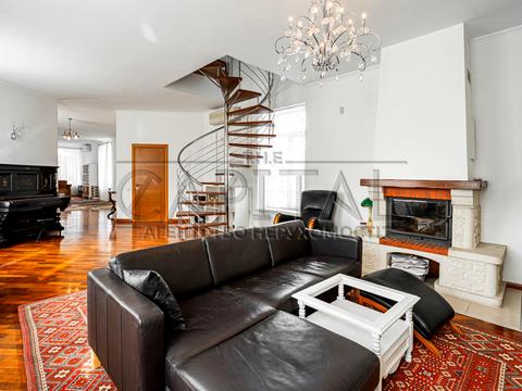 комерційна за адресою Велика Васильківська вул. (Червоноармійська), 18