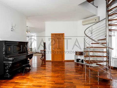 комерційна за адресою Велика Васильківська вул. (Червоноармійська), 18