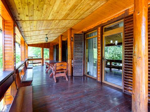 коммерческая по адресу Кам'янка, 48