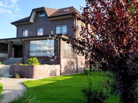 будинок за адресою Озерна