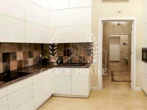 будинок за адресою Озерна