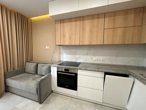 квартира за адресою Сім'ї Кульженків вул. (Петра Дегтяренка), 37