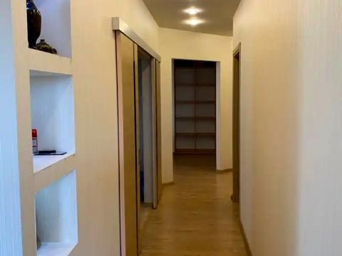 квартира за адресою Космічна вул., 3