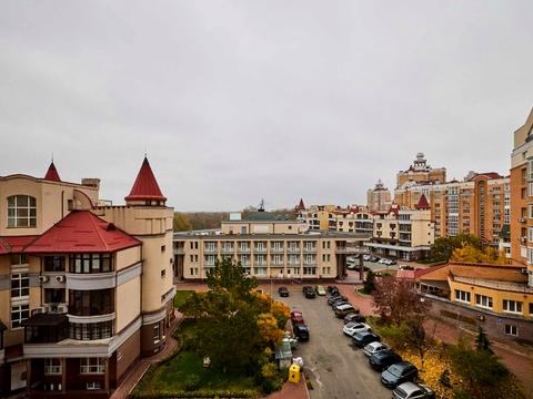 квартира за адресою Володимира Івасюка просп. (Героїв Сталінграду), 10-А