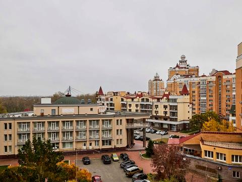 квартира за адресою Володимира Івасюка просп. (Героїв Сталінграду), 10-А