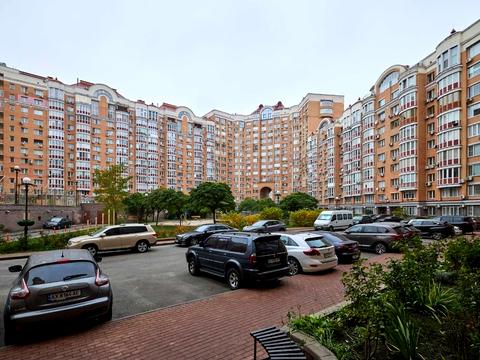 квартира за адресою Володимира Івасюка просп. (Героїв Сталінграду), 10-А