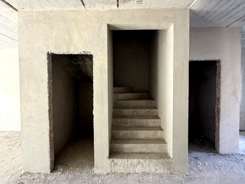 будинок за адресою Місячна вул., 1