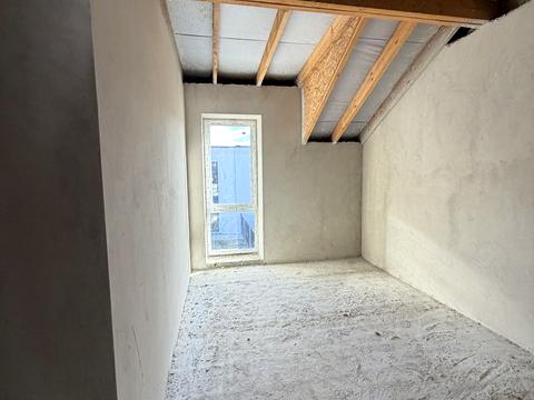 будинок за адресою Місячна вул., 1