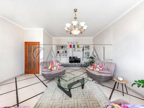 квартира по адресу Шота Руставели ул., 44