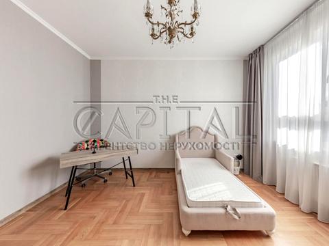 квартира по адресу Шота Руставели ул., 44