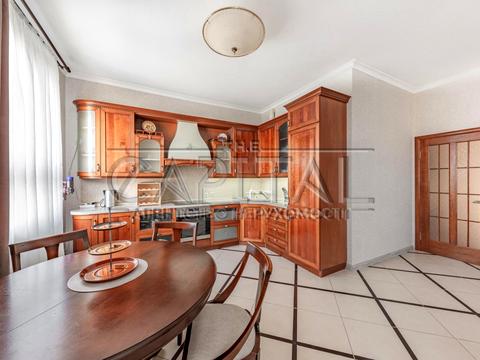 квартира по адресу Шота Руставели ул., 44