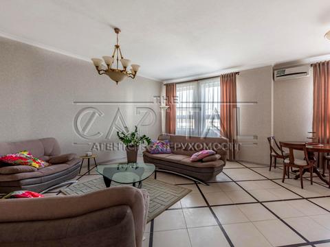 квартира по адресу Шота Руставели ул., 44