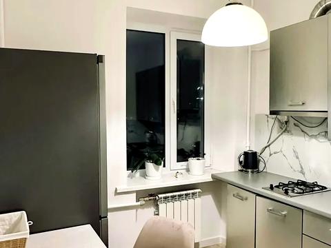 квартира по адресу Строителей ул., 29/8