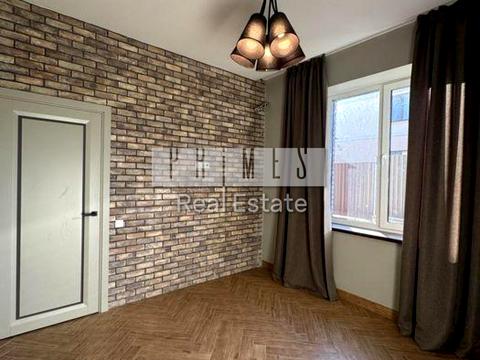 дом по адресу  ул.