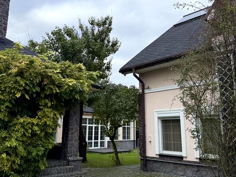 будинок за адресою 139-та Садова вул., 5