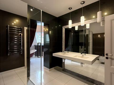 будинок за адресою 139-та Садова вул., 5