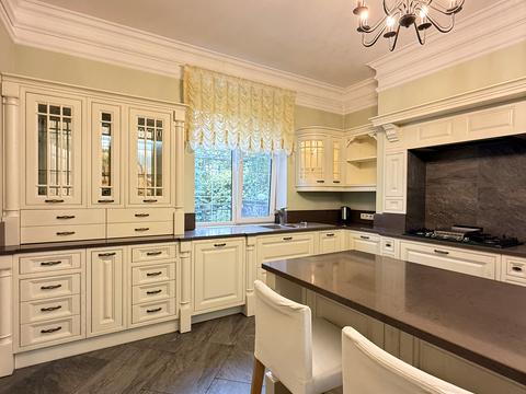 будинок за адресою 139-та Садова вул., 5