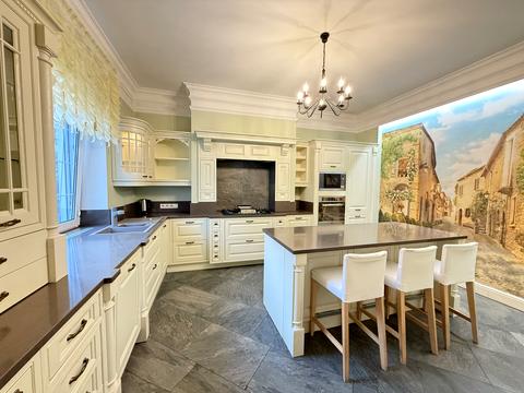 будинок за адресою 139-та Садова вул., 5