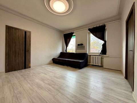 будинок за адресою Олександра Щербакова вул. (Вакуленчука), 25