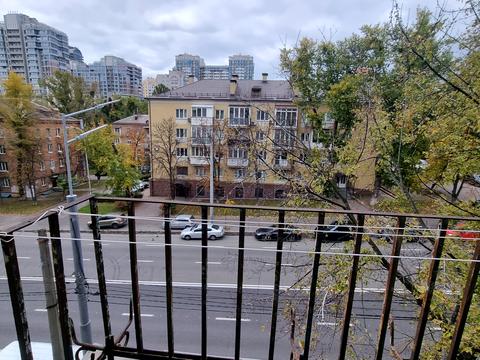 квартира за адресою Михайла Бойчука вул. (Кіквідзе), 13