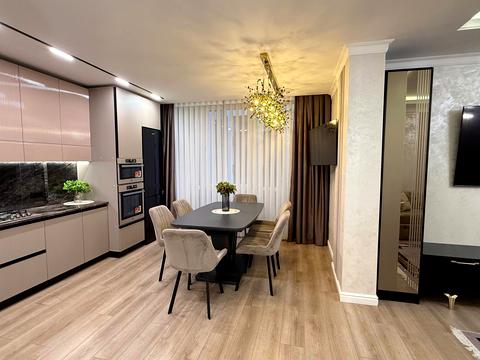 квартира по адресу Героїв Миколаєва ул., 1