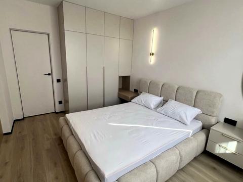 квартира по адресу Угорская ул., 14