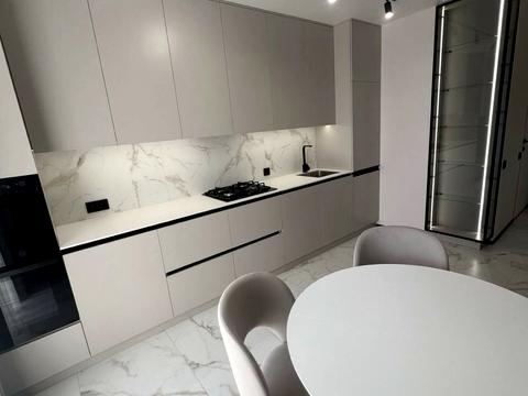 квартира по адресу Угорская ул., 14