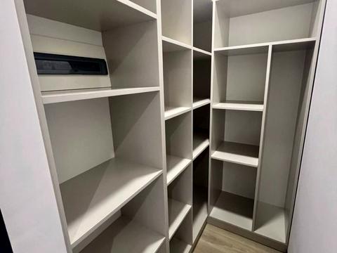 квартира по адресу Угорская ул., 14