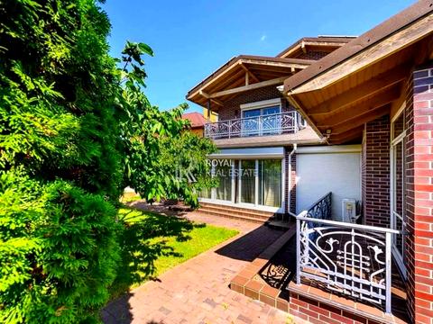 будинок за адресою Прикордонна вул., 44