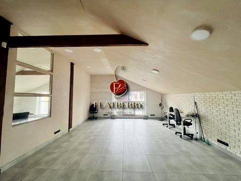 комерційна за адресою Завальна вул., 11