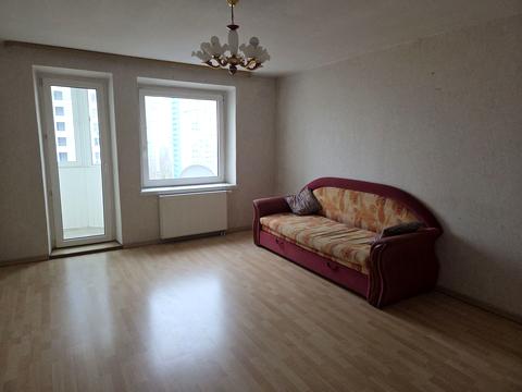 квартира за адресою Дмитра Чижевського вул. (Петра Чаадаєва), 2-А