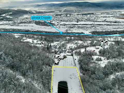 ділянка за адресою смт. Верхнє Синьовидне, 