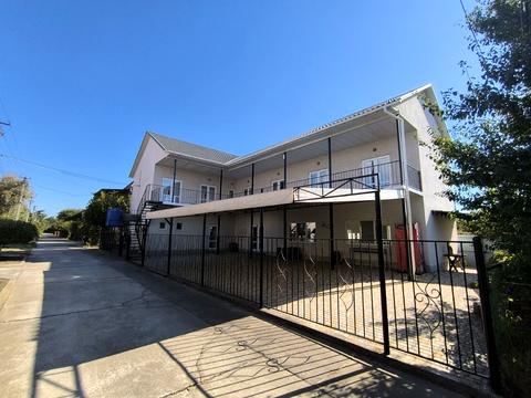 коммерческая по адресу Студентська, 27