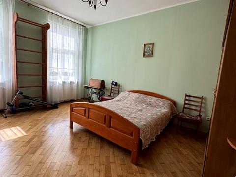 квартира за адресою Йосифа Сліпого вул. (), 12