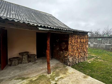 будинок за адресою с. Шубків, Молодіжна