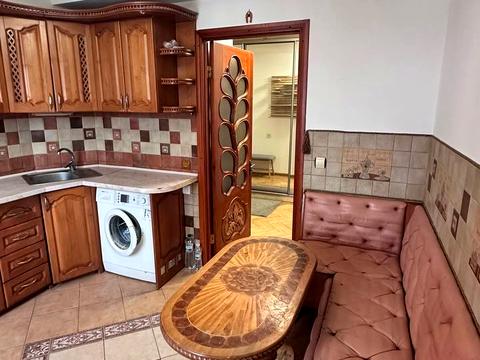 квартира за адресою В'ячеслава Чорновола просп. (), 99