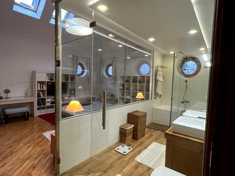 квартира за адресою Леоніда Глібова вул., 12