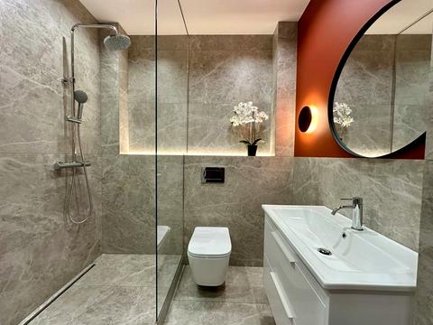 квартира по адресу Салютная ул., 2