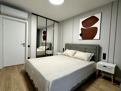 квартира за адресою Салютна вул., 2к18